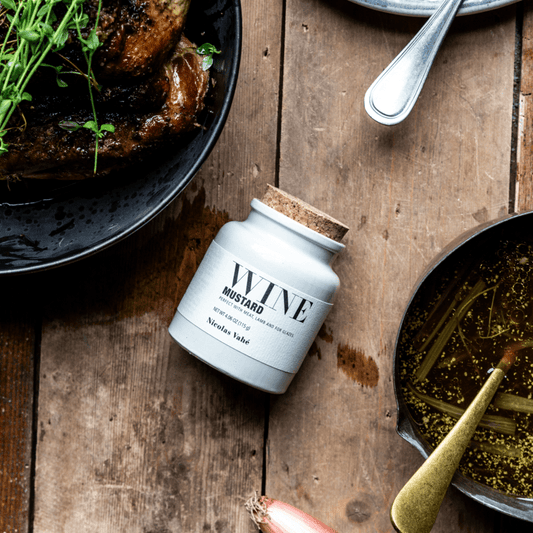 Sennep med rødvin