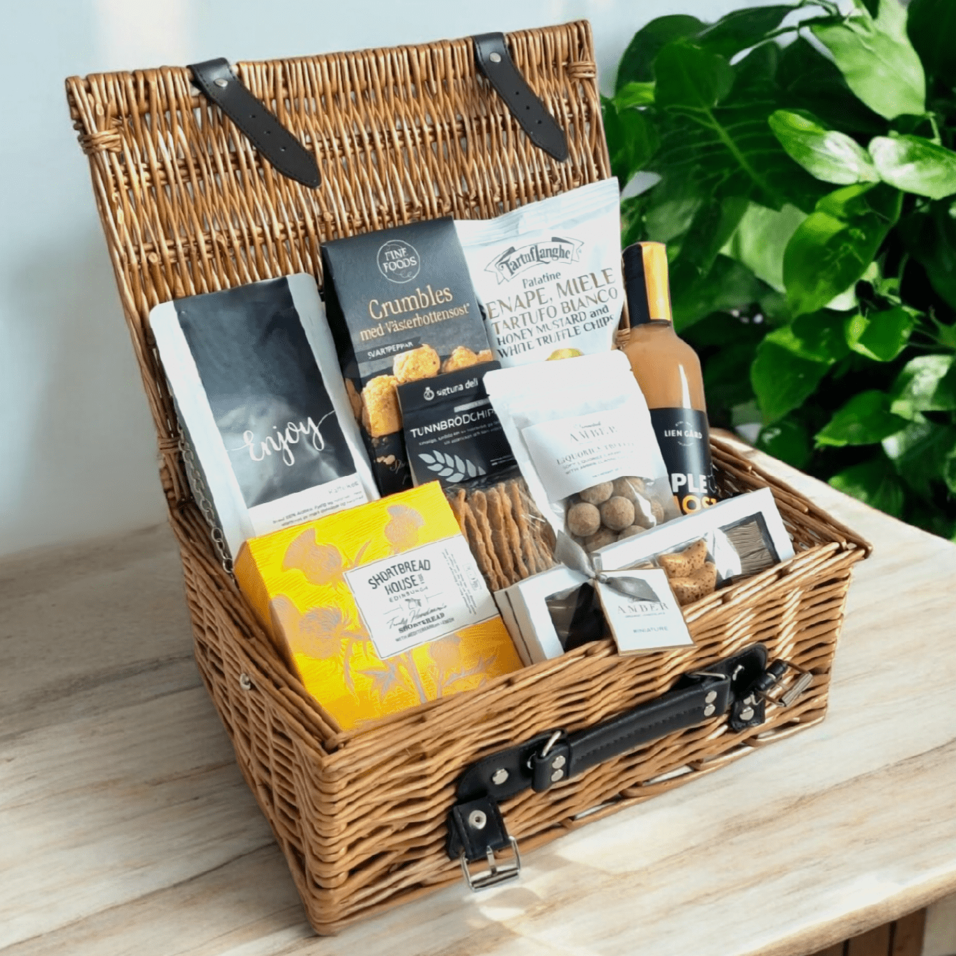 Gavekurv med sæsonbestemte genstande (Host)