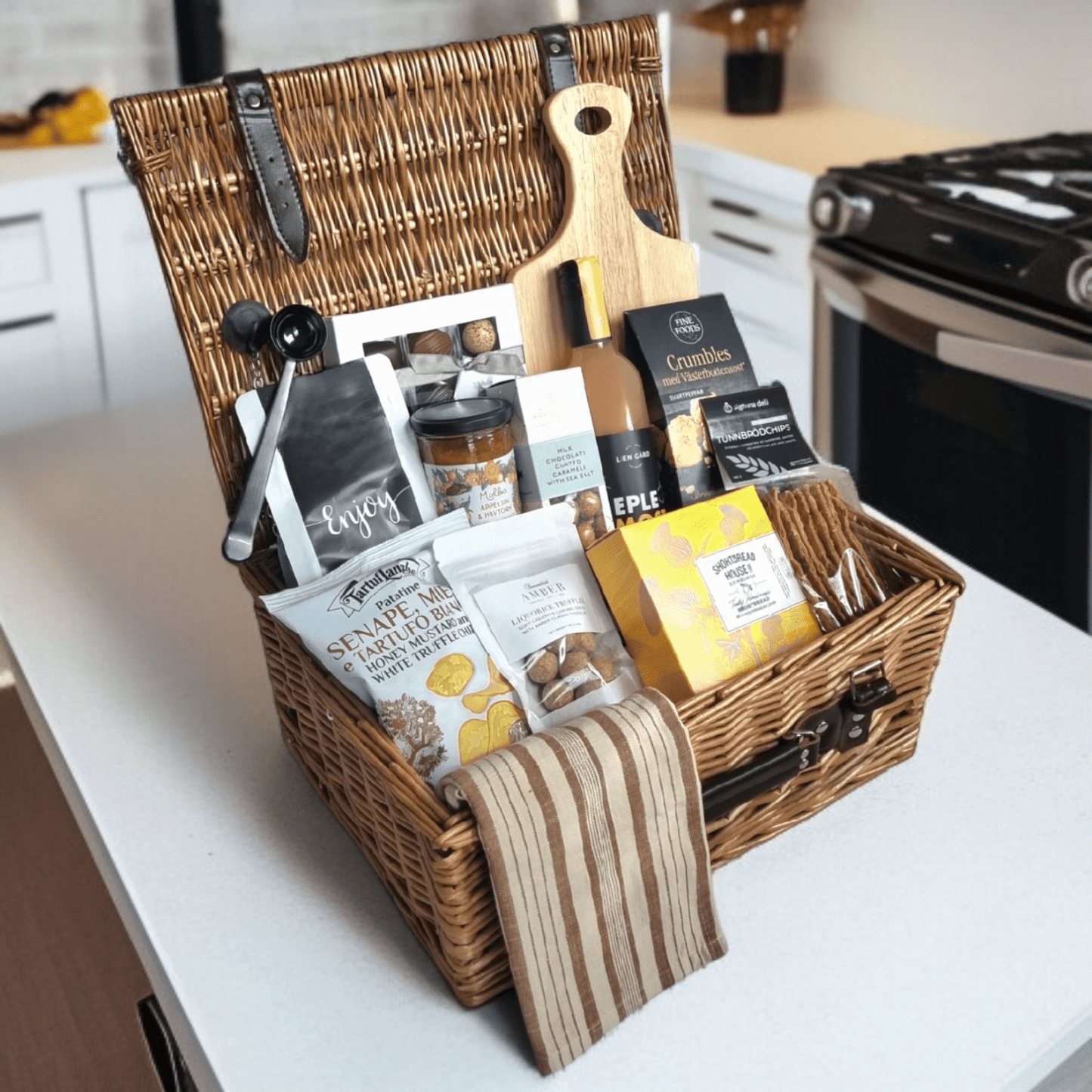 Gavekurv med sæsonbestemte genstande (Host)