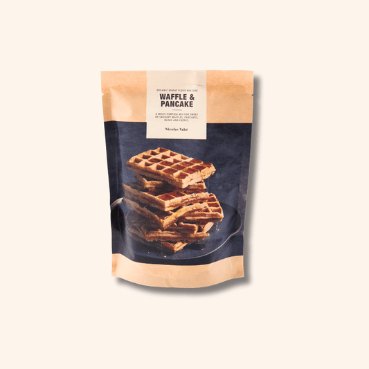 Organisk vaffel og pandekage blandes