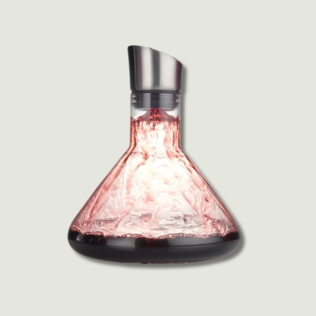 Carafe with aerator